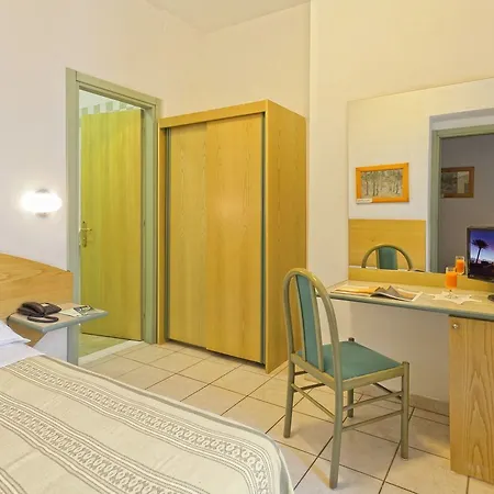Hotel Vittoria 3*