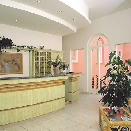 Vittoria Hotel 3*